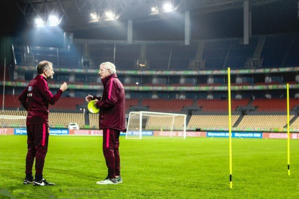 昨兒中國隊新年首場0:2輸冰島，今兒萬達(dá)就宣布贊助2017中國杯，你怎么看？｜美通社頭條