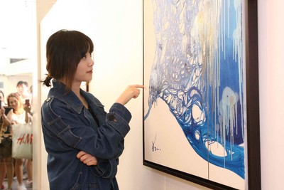 韓國人氣女星具惠善才華洋溢，兼任演員、歌手、導演、作家、畫家、作曲家多重身份