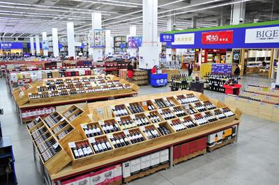 升級(jí)改造后全新亮相的山姆深圳福田店給會(huì)員帶來更舒適的購物體驗(yàn)以及煥然一新的形象感受。